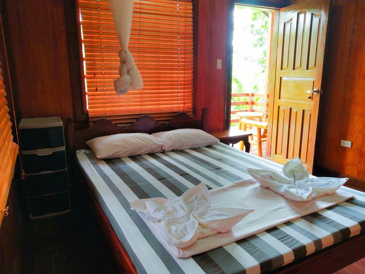 Victordelia Hilltop Hostel San Vicente  Extérieur photo